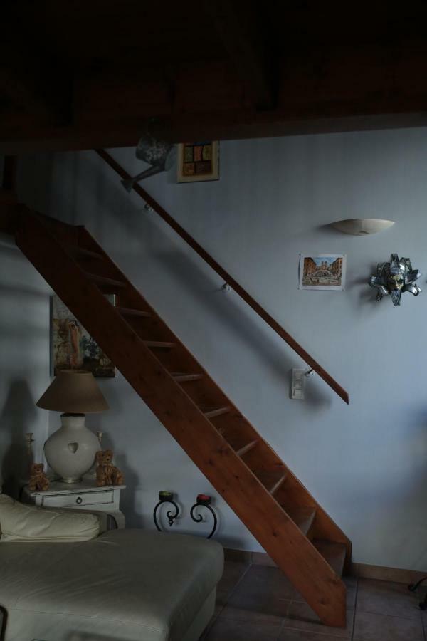 Chez Gene Avignon